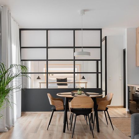 Alyvia Central Apartment 1 Янина Экстерьер фото
